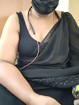 tamilammu1431 live cam on StripChat