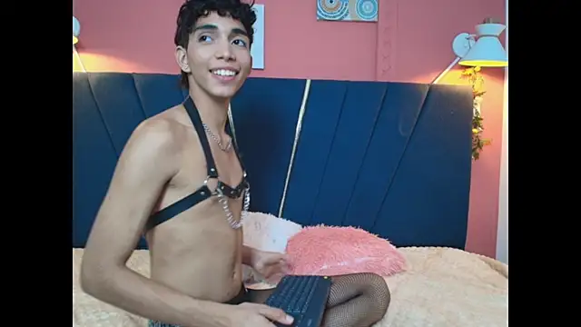 ero_boy24 webcam