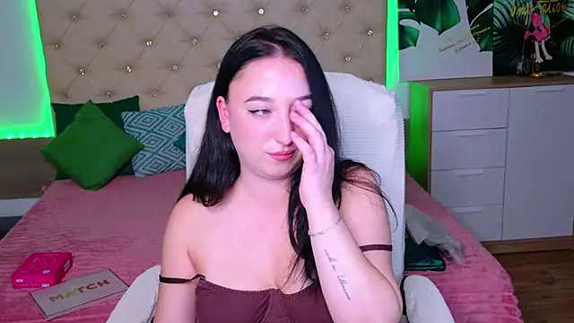 AVA_MAXIMUS webcam
