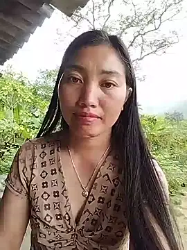 Lovephay8x live cam on StripChat