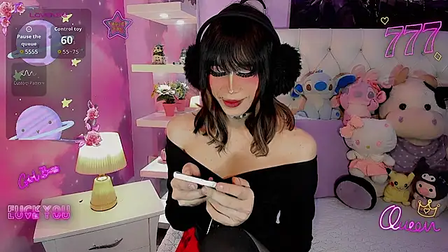 Megaan_Dolll live cam on StripChat