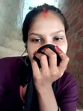 RiyaHottie1 live cam on StripChat