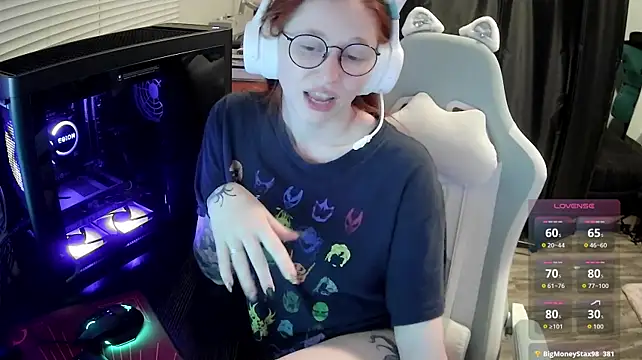 LilyFoxxx webcam