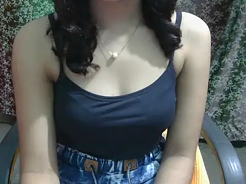 Adorable_Ayesha live webcam