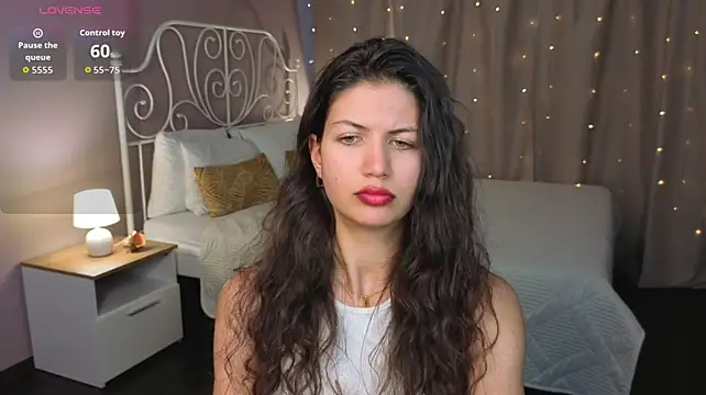 NoelPerfect live cam on StripChat