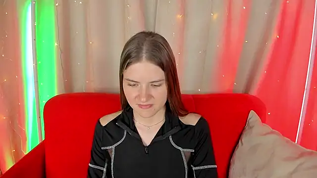 SpicyBelle live cam on StripChat