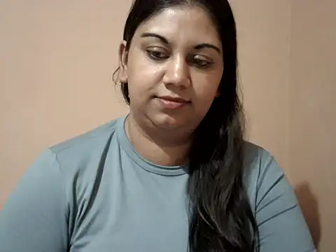 bellachow10 (F young) - make my day