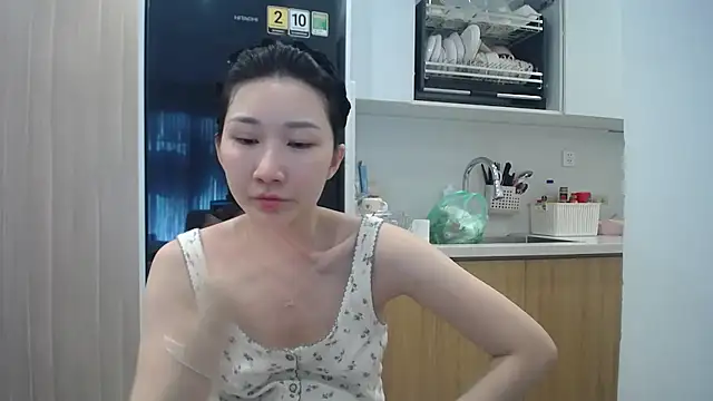 Asiagirll live cam on StripChat