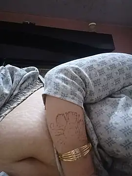 jeya_thakur (F milf) - Pussy fingering चूत में उगली करो