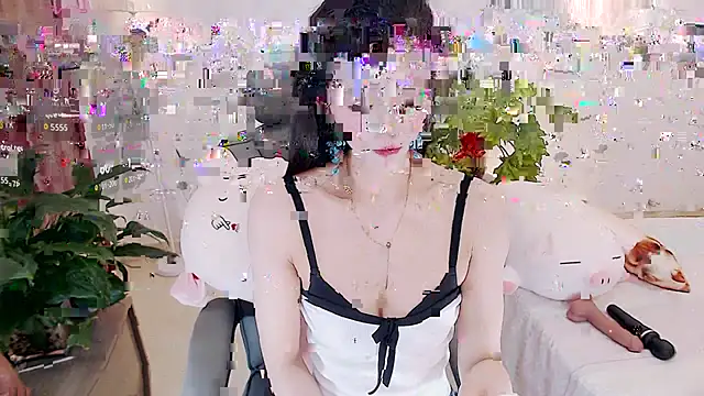 yaoyao-baby520 live cam on StripChat