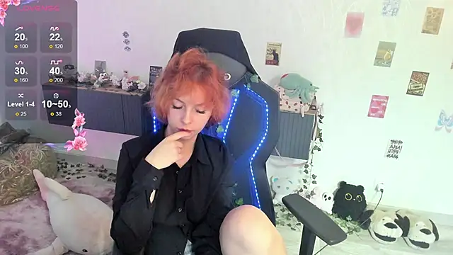 Inferno_kitten live cam on StripChat