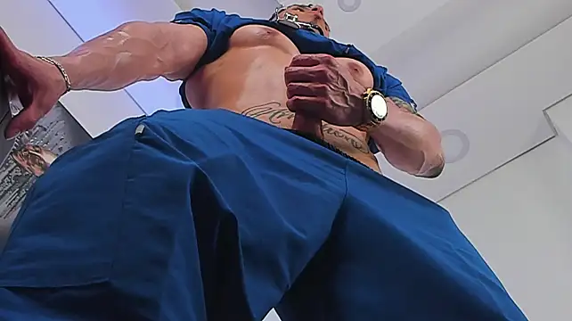Angelo_Varek live cam on StripChat