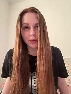 Marylallka5 live cam on StripChat