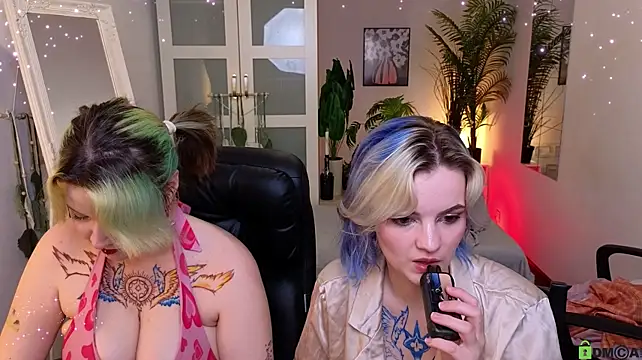 bluebeell live cam on StripChat