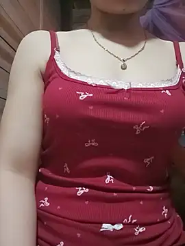 LucyyLy live cam on StripChat