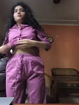 sexysilmy live cam on StripChat