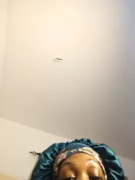 Aurorax1992 live cam on StripChat