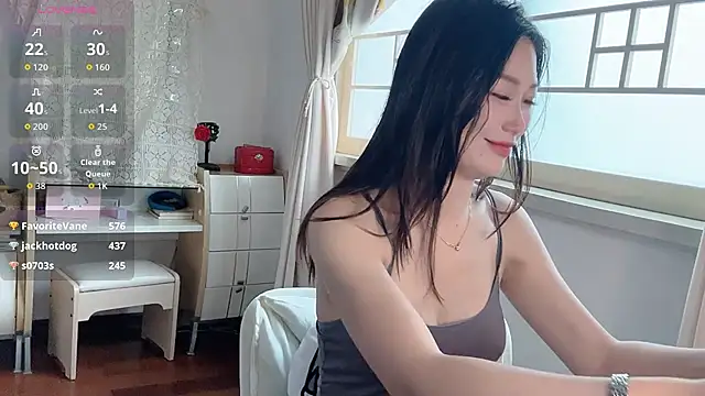 MuMu_20 live cam on StripChat