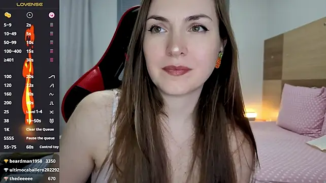 Naughty_Annn live cam on StripChat