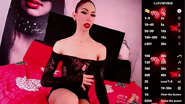 EVILCHERRIES_S7 live cam on StripChat