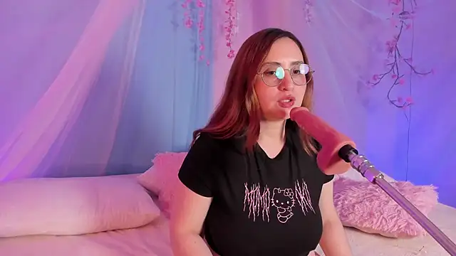 daddysgi1rl live cam on StripChat