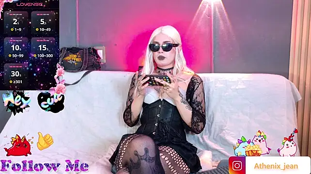 Miss_Camilla_ live cam on StripChat