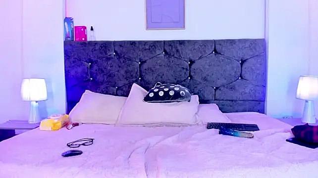 Liam_Leone live cam on StripChat
