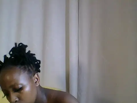 twerky_rose live cam on StripChat