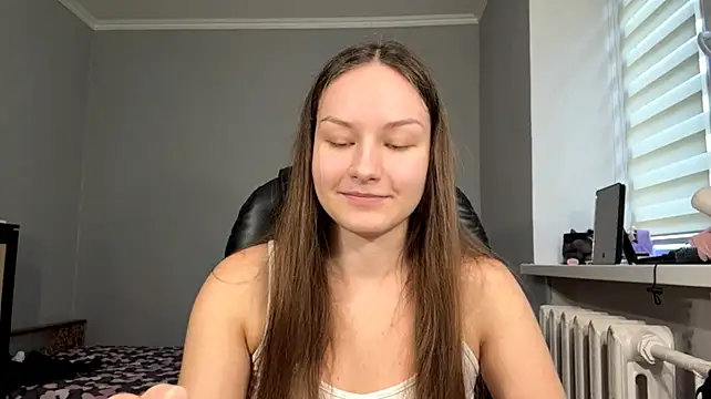 ShaylaChong live cam on StripChat