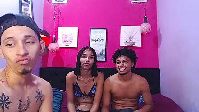 fuck_destroys webcam