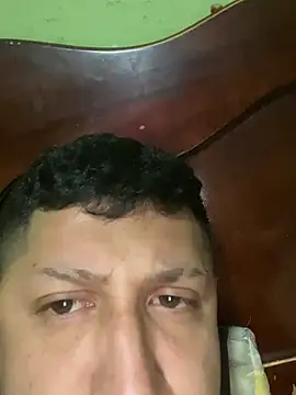 Alexio666 live cam on StripChat