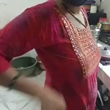 sakshi_moni