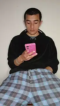 Thick_Cock webcam