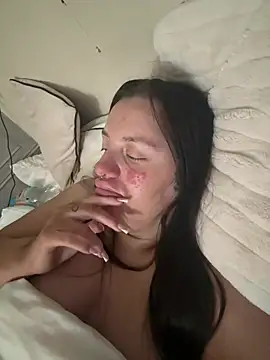 Victoriasteel live cam on StripChat