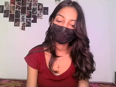 KAJALKUMARIORG live cam on StripChat
