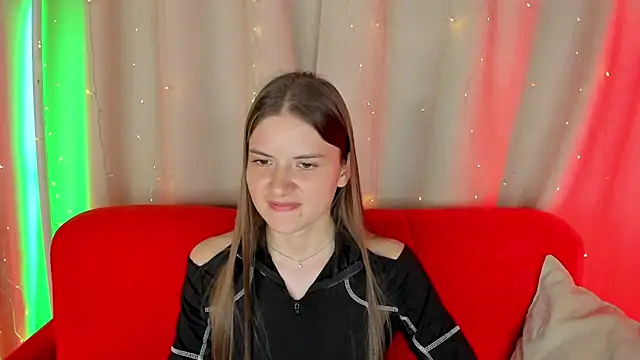 SpicyBelle live cam on StripChat