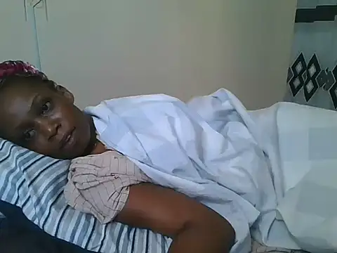Sweetchoco5 live cam on StripChat