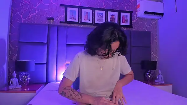 scarleth_blaze live cam on StripChat