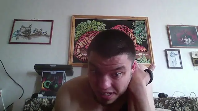 Yashax live cam on StripChat