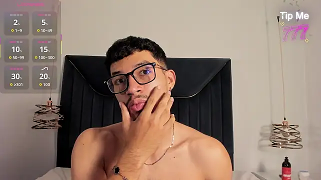 jaxon_carter (M twink) - get naked