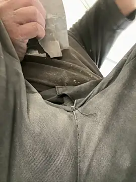im1208 (M grandpa) - Flash cock at work