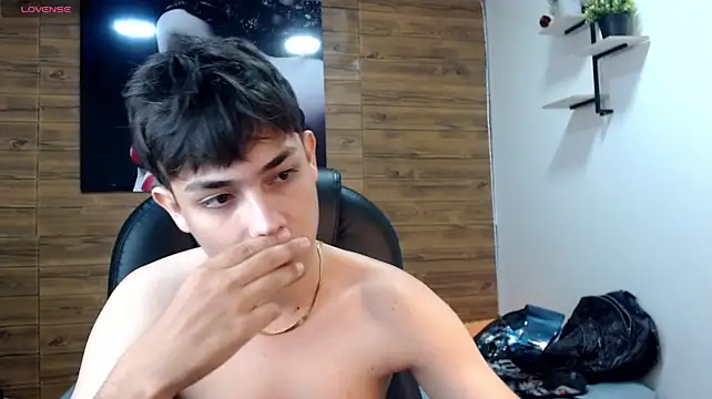 ivan_cooper (M twink) - Explosive cum