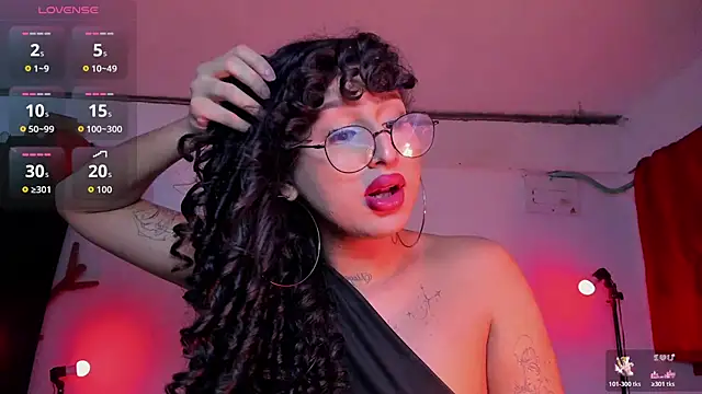 Heka_Prudence live cam on StripChat
