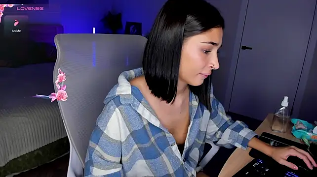 velvet_dream18 live cam on StripChat