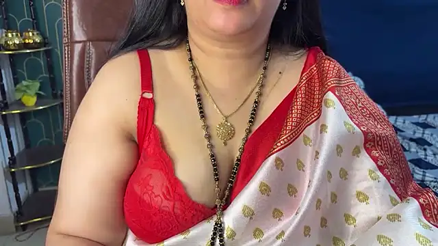 FlatVincy4 live cam on StripChat