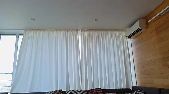 AliciaBrooks live cam on StripChat