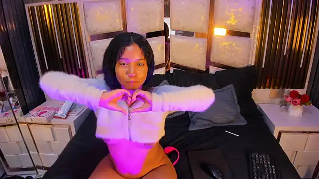 Salomee_keish live cam on StripChat