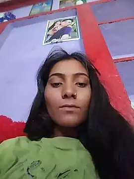 Pavitrahote live cam on StripChat