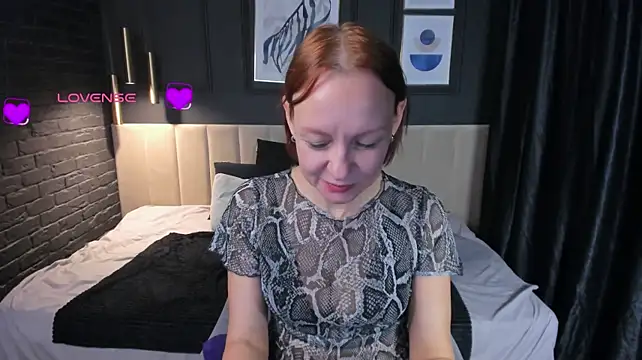 NikaGentle live cam on StripChat