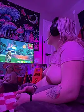 Cutiepiespanks's live cam
